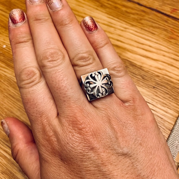Geometric design statement ring - Picture 2 of 5